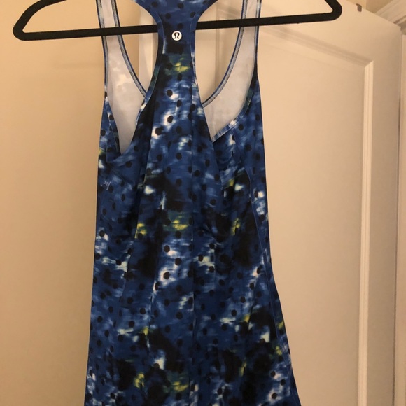 lululemon running top - Picture 3 of 4